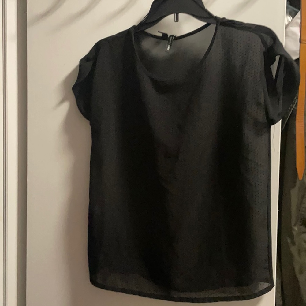 Short sleeve dot blouse